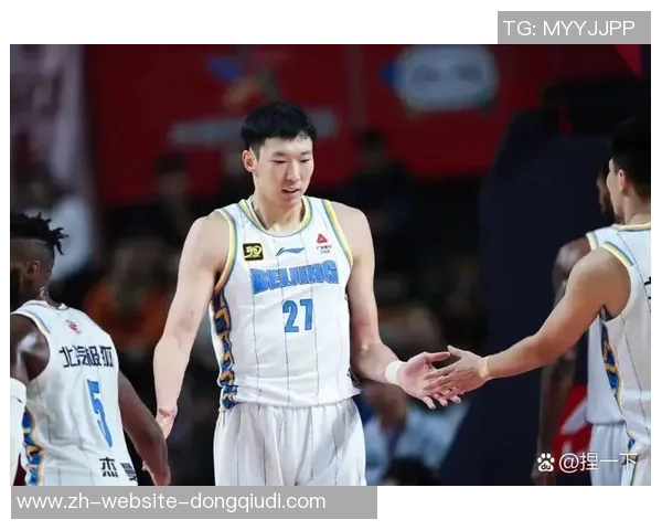 CBA上海队与苏州队激战正酣谁能在这场对决中笑到最后